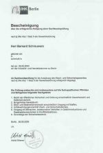 Bescheinigung der IHK-Berlin für Bernard Schrauwers, über eine erfolgreich abgelegte Sachkundeprüfung für die Ausübung des Wach- und Sicherheitsgewerbes nach §34a der Gewerbeordnung